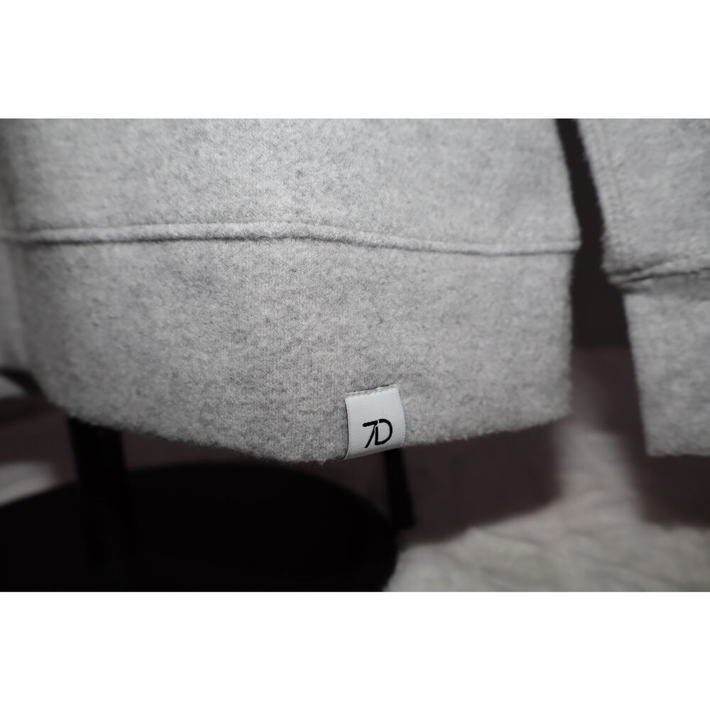 7 Diamond Generation Quarter Zip Pullover-Soft Grey-Medium - Picture 3 of 6